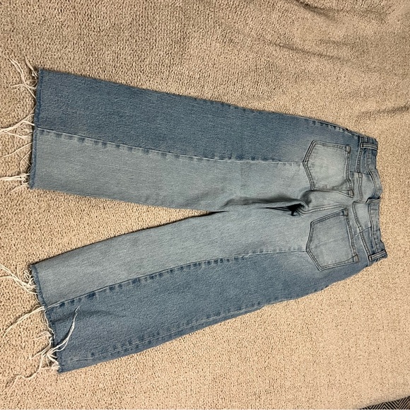 Abercrombie Crop Wide Leg Ultra High Rise 26 Bi Color Denim Jeans - Picture 4 of 4